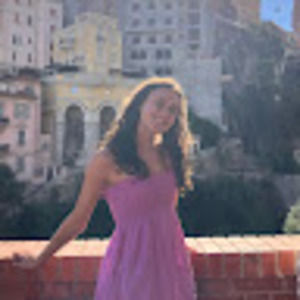 Meet your Posher, Sienna